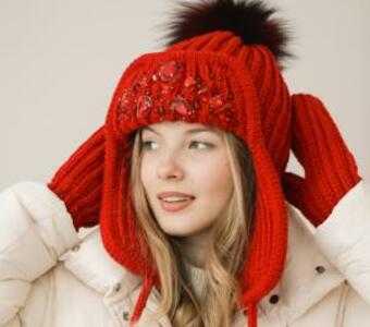 Головные уборы (капоры, платки, ушанки)