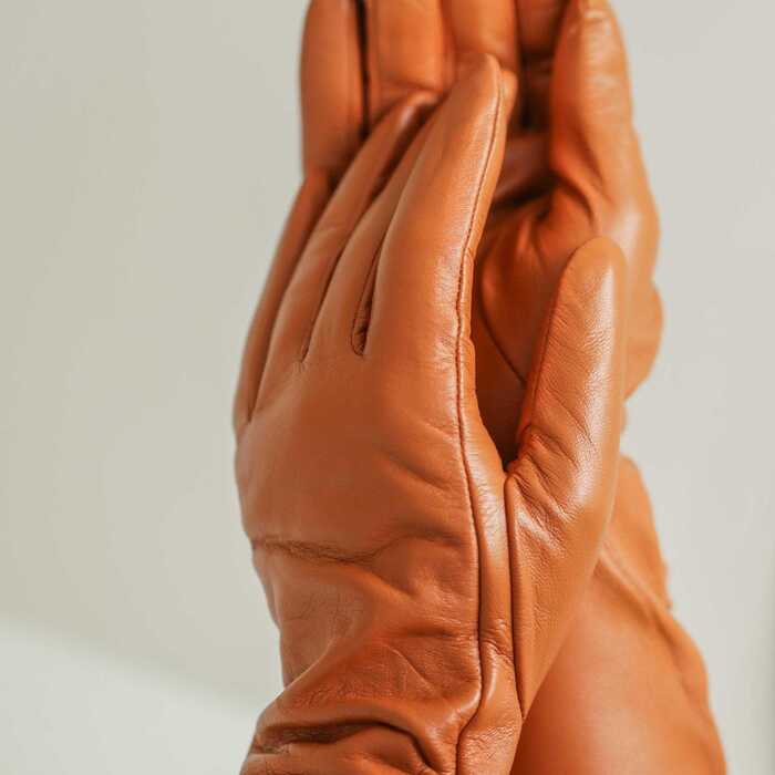 ПЕРЧАТКИ КОЖАНЫЕ ТРИ ЧЕТВЕРТИ