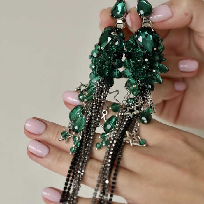 Шато блюз в изумрудном цвете