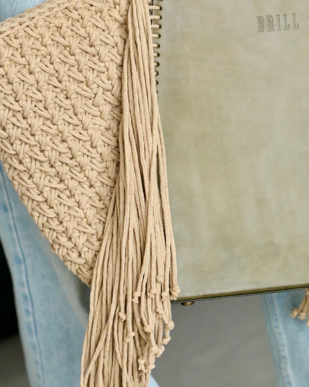 Сумка Ривьера из натуральной ретро-кожи в оливковом цвете