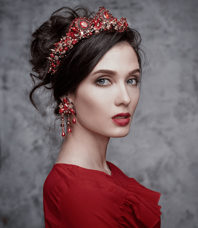 Вечерние украшения