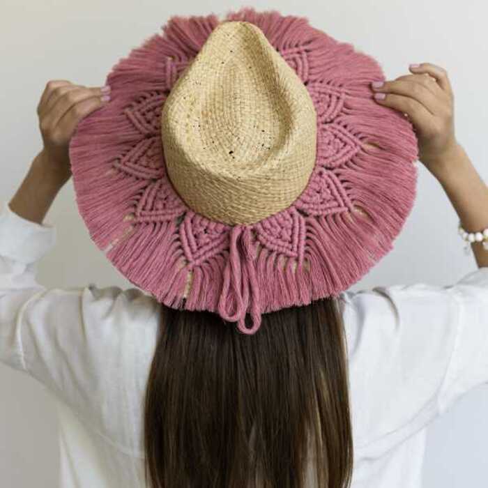 МАЛИНОВЫЕ УЗОРЫ