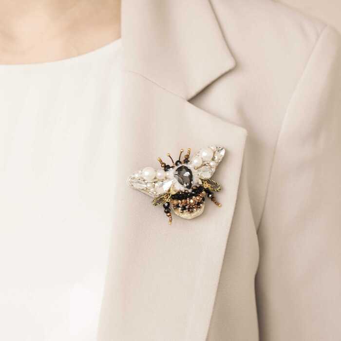 Шмель Честер