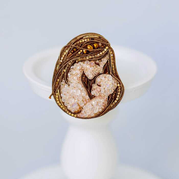 Мать и дитя