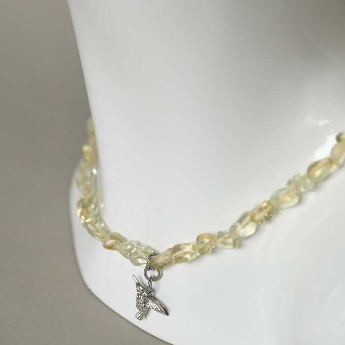 Из цитрина с колибри