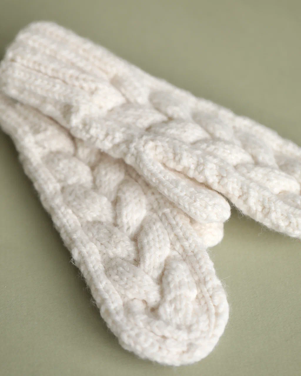 Варежки детские без расшивки 