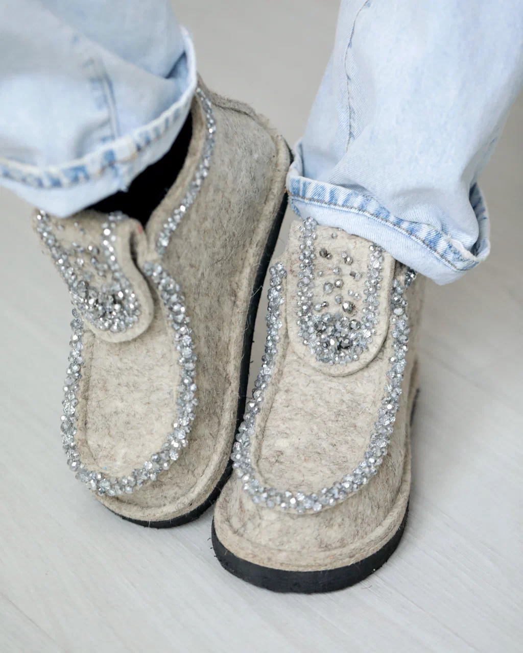 ВАЛЕШИ® С ВЫШИВКОЙ