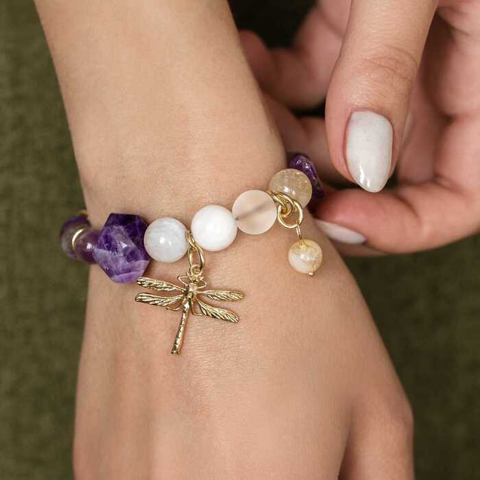 Стрекоза Саюри