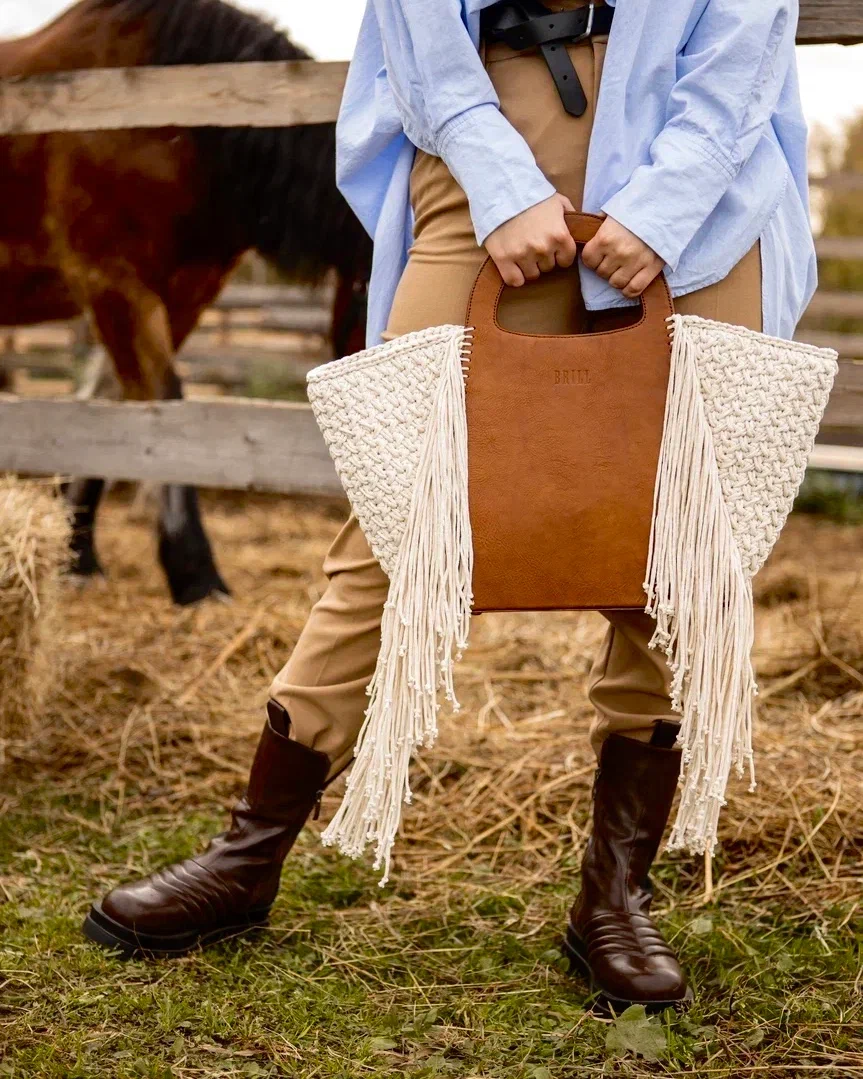 Сумка Ривьера из натуральной кожи в коричневом цвете