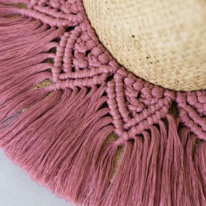 МАЛИНОВЫЕ УЗОРЫ