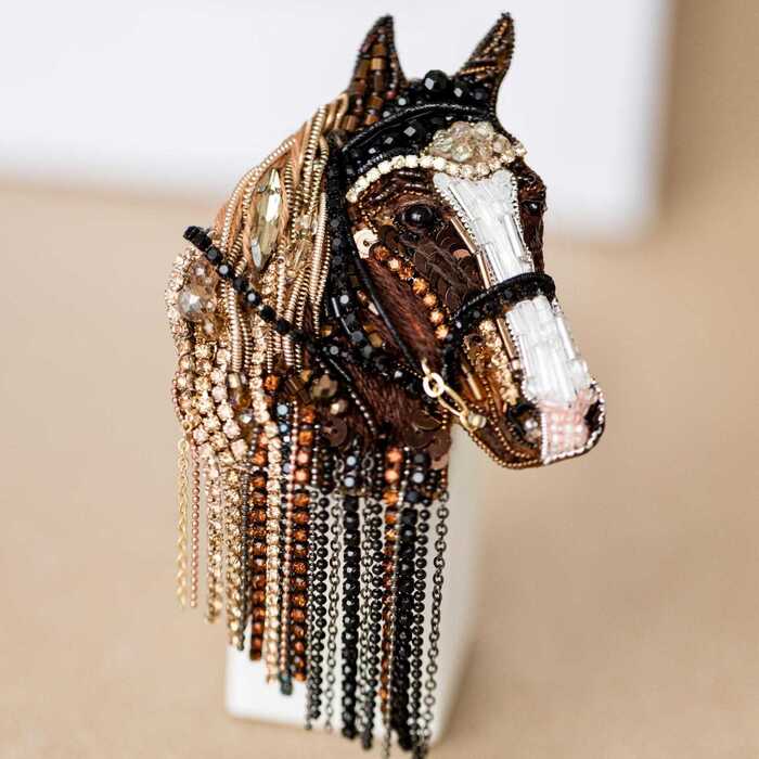 Лошадка Юна