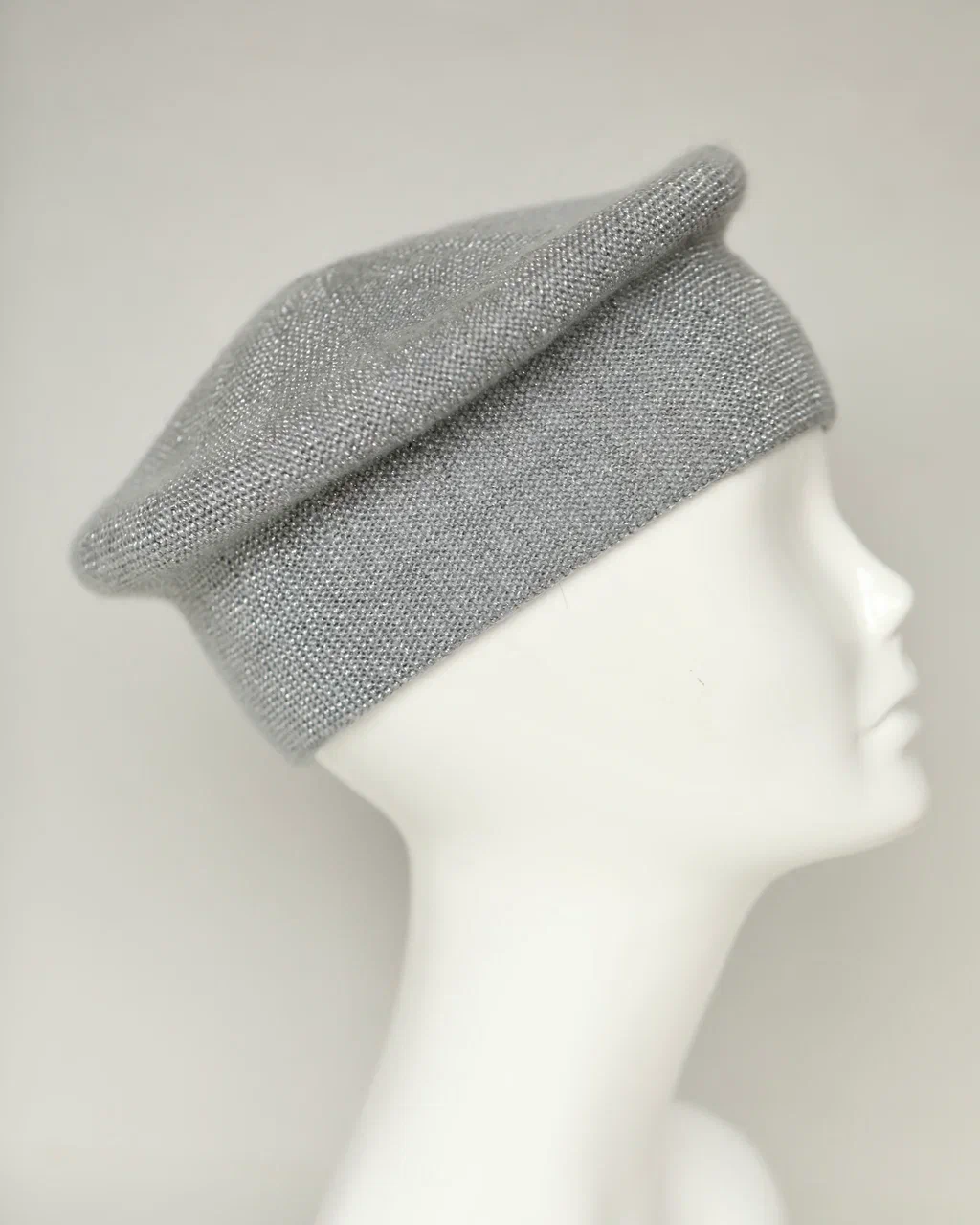 БЕРЕТ БЛЕСТЯЩИЙ СЕРЫЙ