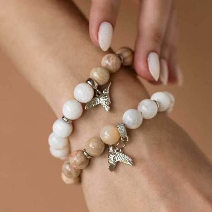 Колибри в гелиолите