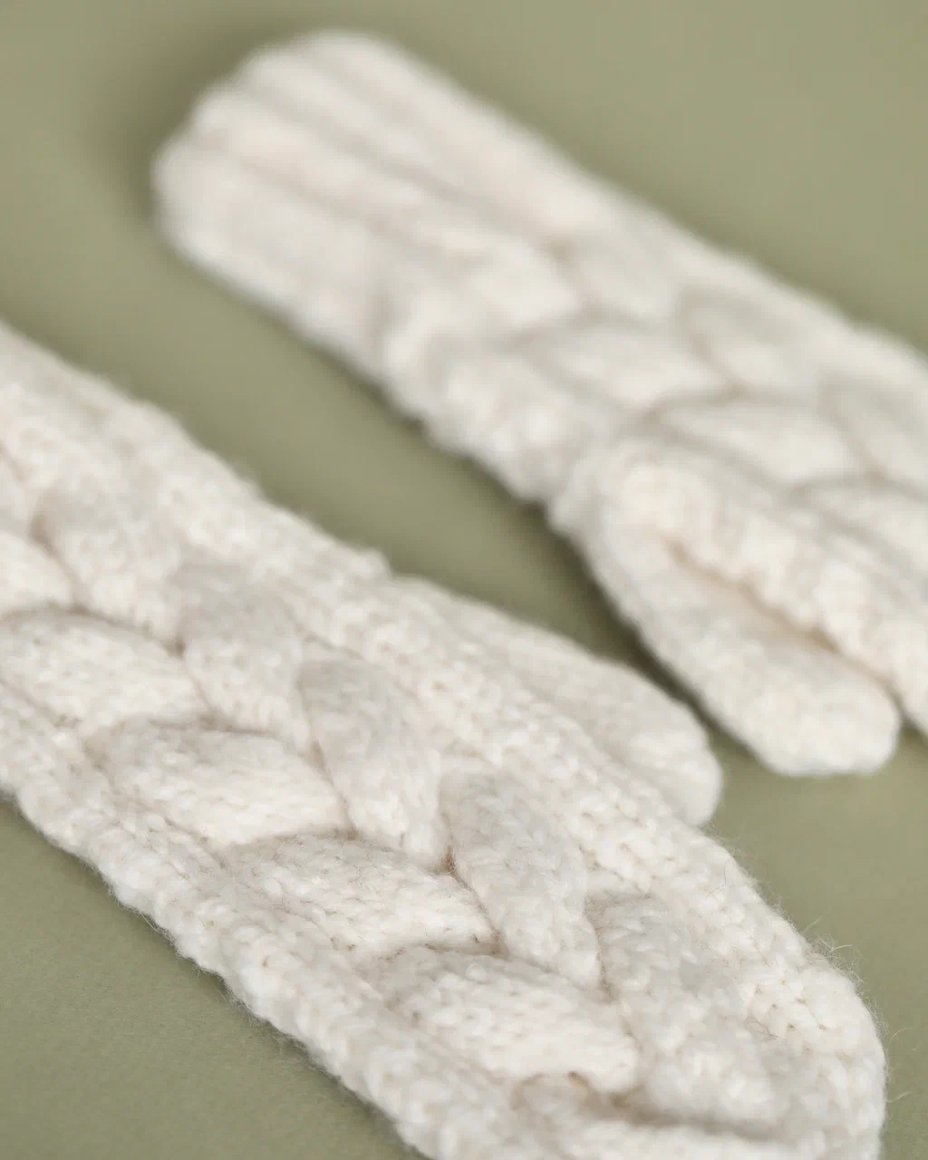 Варежки детские без расшивки 