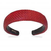 Цвет: Красный